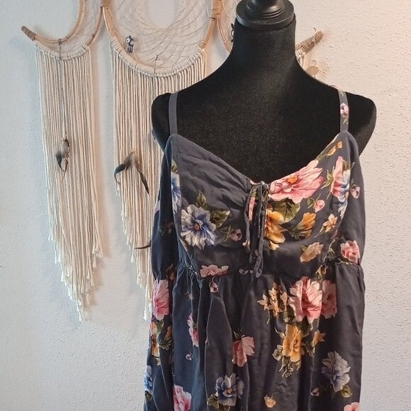 Babydoll Challis Hi-Low Cami - Picture 3 of 4